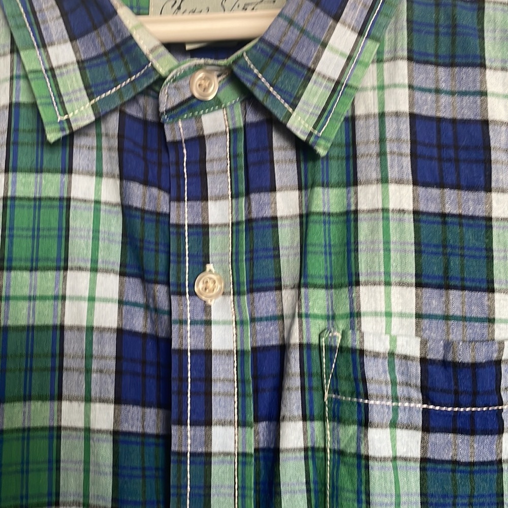 Designer casual button down. - Picture 3 of 5